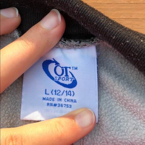 Gray with black stripe and pockets sweats - Picture 4 of 5